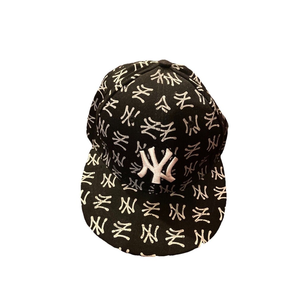 New York Hat Cap Black 7 1/4 Allover Print